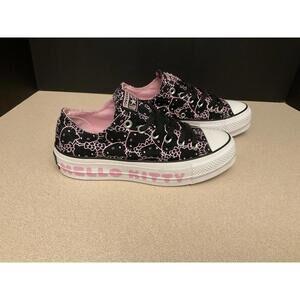 Womens Converse X “Hello Kitty”  Platform Shoes. Size 7. Great Condition!